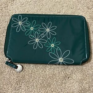 Travelon wallet